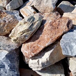 Kamień skalniakowy drobny- łupek karkonoski (w big-bagu na palecie)